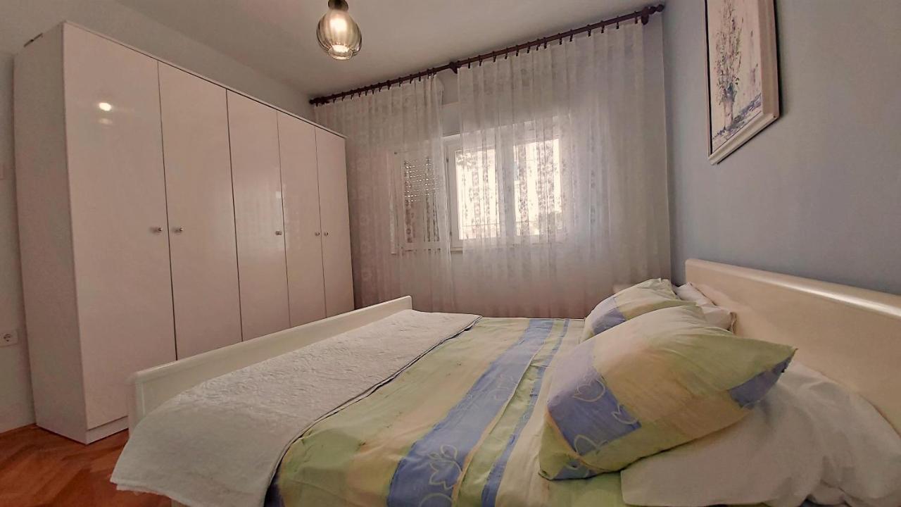 Apartment Cedo Оміш Екстер'єр фото